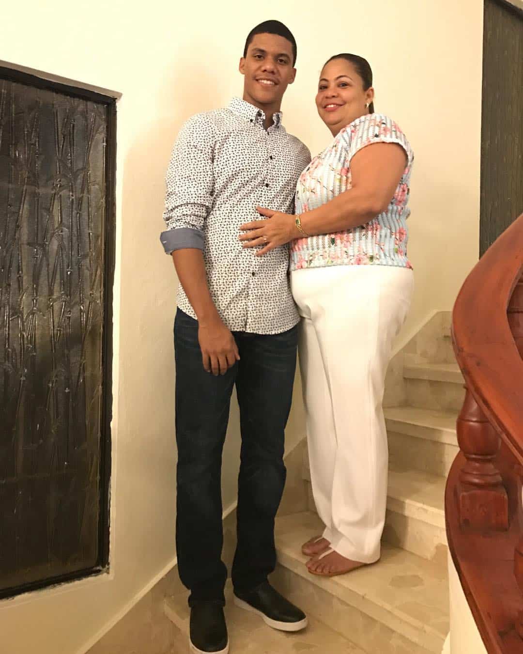 Juan Soto with his mother